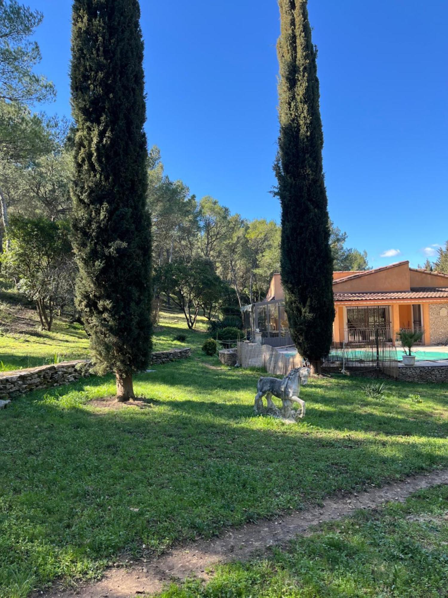 Bed & Breakfast Agreables Au Calme