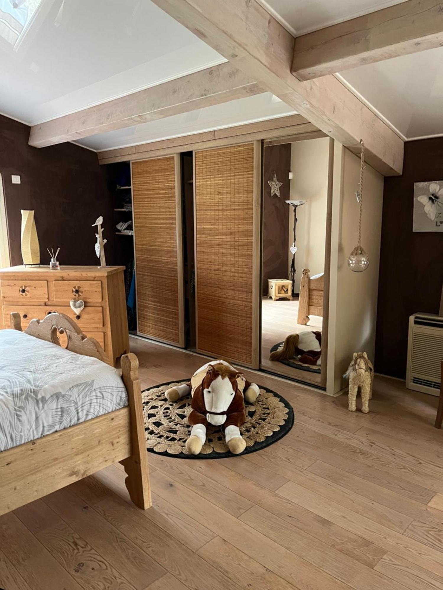 Agreables Au Calme Bed & Breakfast *